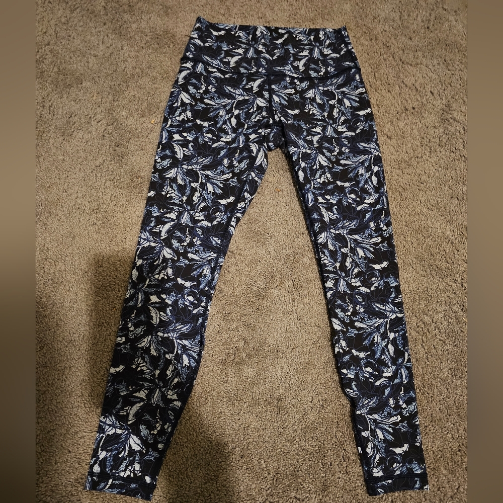 Lululemon leggings sz 8